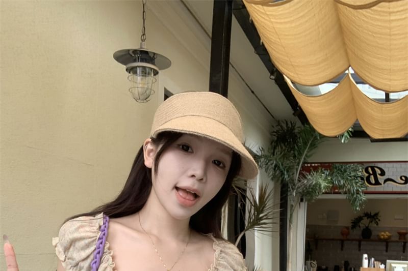 Short-Sleeve Square Neck Bow Ruffle Trim Slim Fit T-Shirt