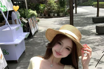 Short-Sleeve Scoop Neck Bow Slim Fit T-Shirt / Elastic Waist Floral Midi A-Line Skirt