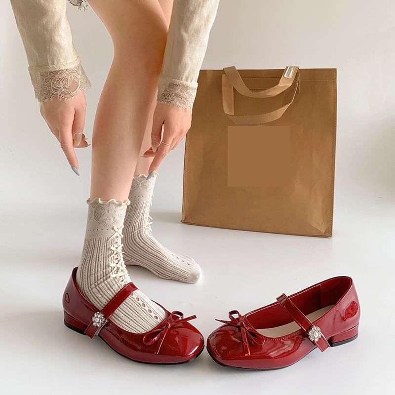 Low Heel Square Toe Bow Faux Leather Mary Jane Pumps