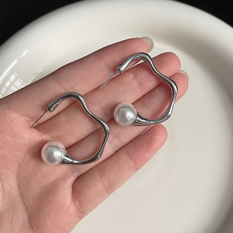 Faux Pearl Irregular Alloy Open Hoop Earring