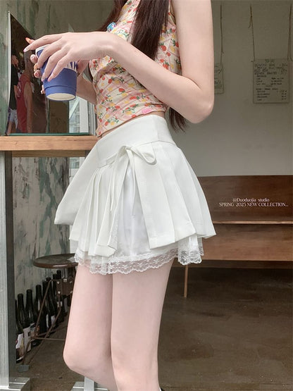 Mid-Rise Lace Panel Pleated Layered Mini Flared Skirt