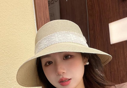 Lace Ribbon Straw Bucket Hat
