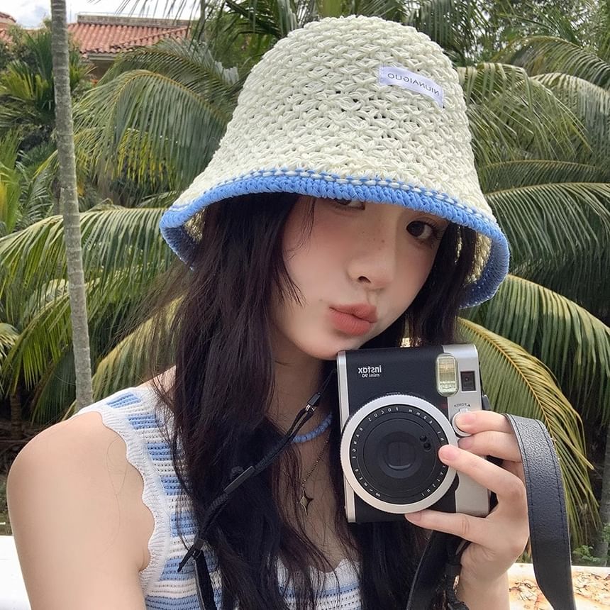 Lettering Applique Contrast Trim Knit Bucket Hat