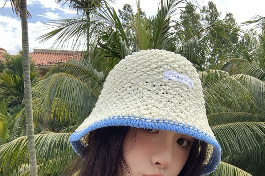 Lettering Applique Contrast Trim Knit Bucket Hat