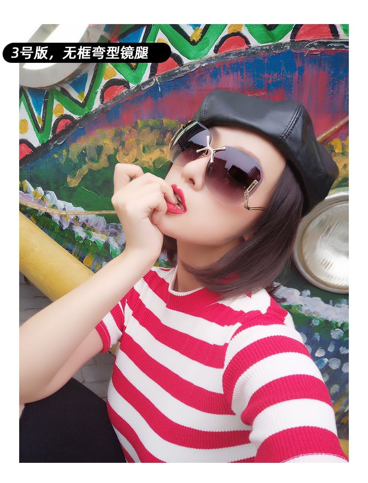 Set:  Gradient Frameless Sunglasses + Case + Cleaning Cloth (Various Designs)