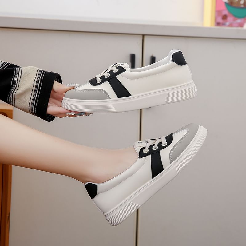 Color Block Lace-Up Faux Leather Sneakers