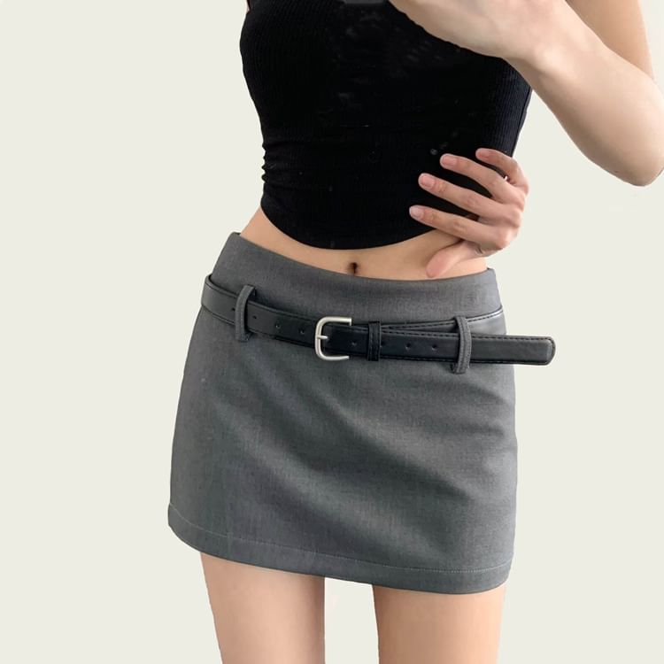 Mid-Waist Solid Short Pencil Skirt with Belt