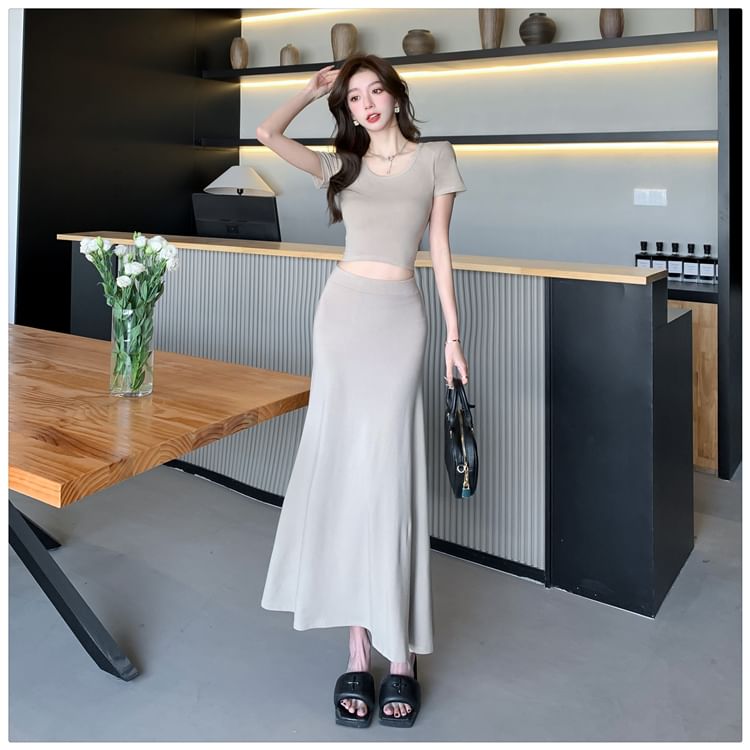 Short-Sleeve Scoop Neck Solid Crop Tee & High-Waist Midi Flared Skirt Set