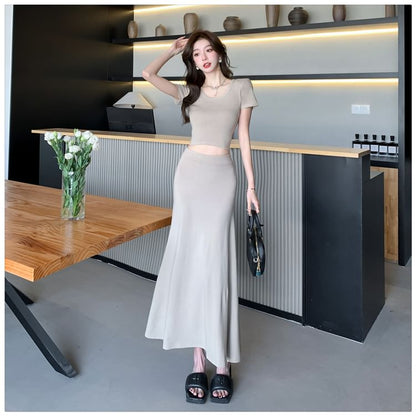 Short-Sleeve Scoop Neck Solid Crop Tee & High-Waist Midi Flared Skirt Set