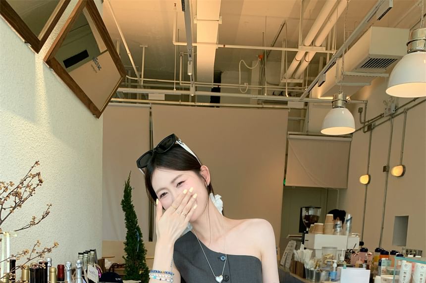 Sleeveless One Shoulder Plain Button Top / Drawstring Waist Plain Mini A-Line Balloon Skirt