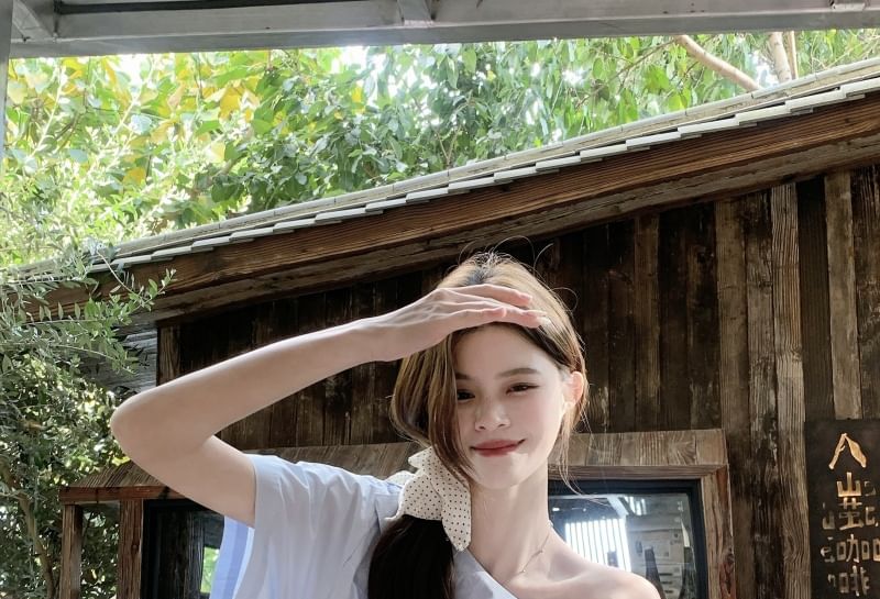 Set: Sleeveless One Shoulder Plain Blouse + Belt