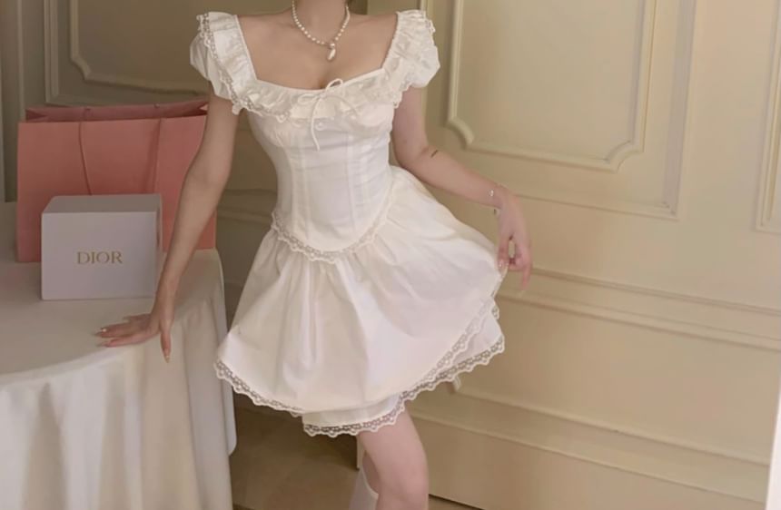 Cap Sleeve Square Neck Plain Bow Ruffle Lace Trim Blouse / High Waist Mini A-Line Skirt