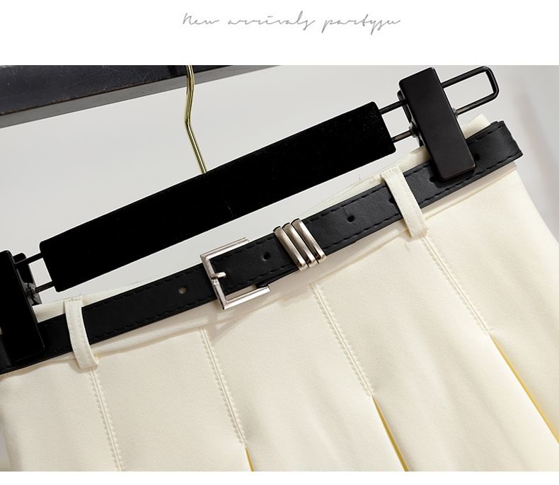 High-Rise Solid Mini Pleated Skirt