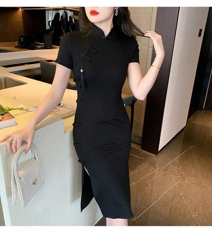 Short-Sleeve Stand Collar Plain Frog Buttoned Slit Midi Sheath Qipao