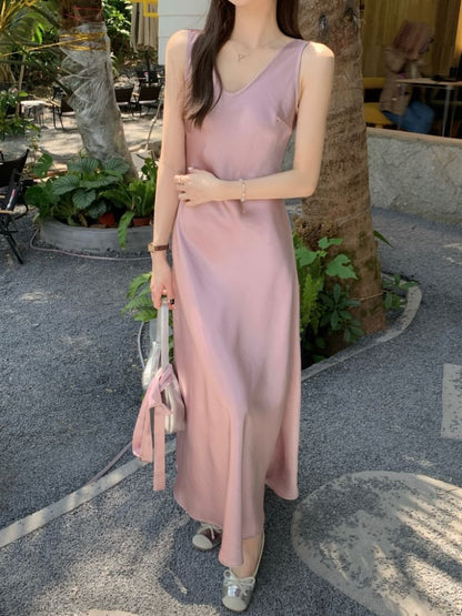 Scoop Neck Sleeveless Solid A-Line Maxi Dress