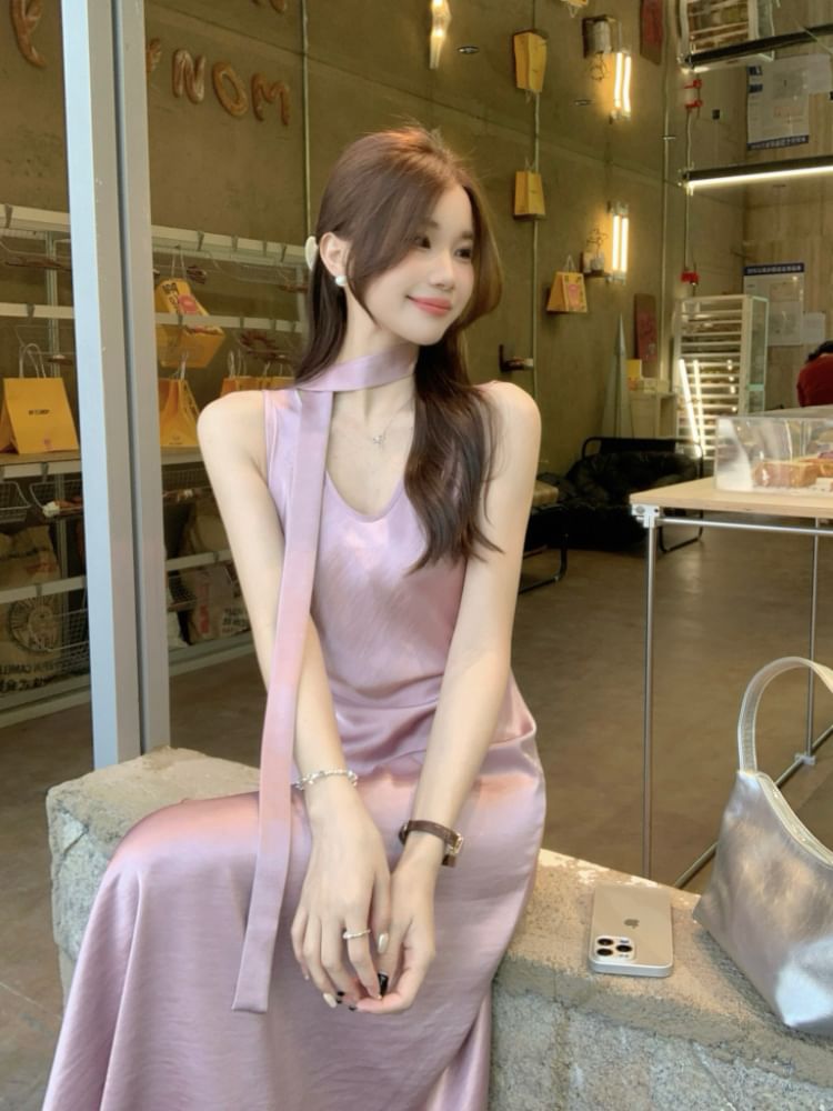 Scoop Neck Sleeveless Solid A-Line Maxi Dress