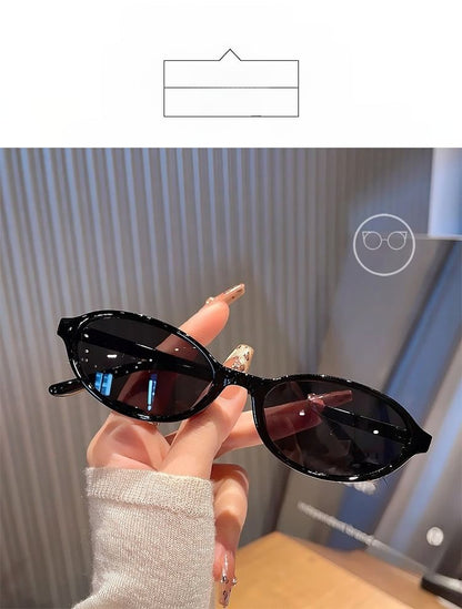 Oval Plastic Frame Sunglasses / Case / Pouch / Cleaning Cloth / Set