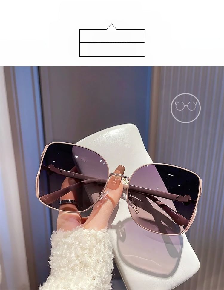 Oversized Square Metal Frame Polished Sunglasses / Case / Pouch / Cleaning Cloth / Set