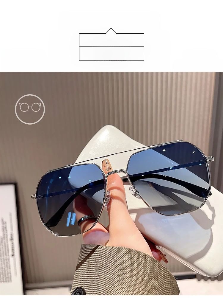 Double Bridge Metal Frame Polished Sunglasses / Case / Pouch / Cleaning Cloth / Set