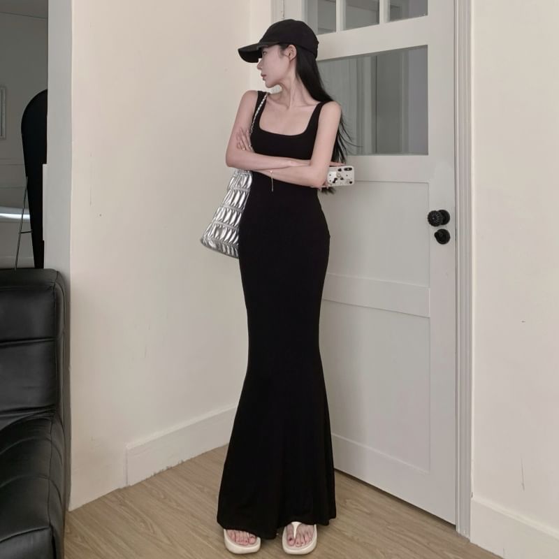 Scoop Neck Mermaid Maxi Dress, Sleeveless