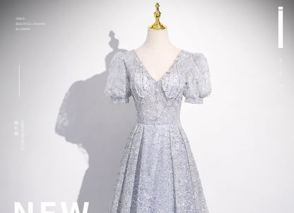 Short-Sleeve V-Neck Plain Lace Sheath Evening Gown