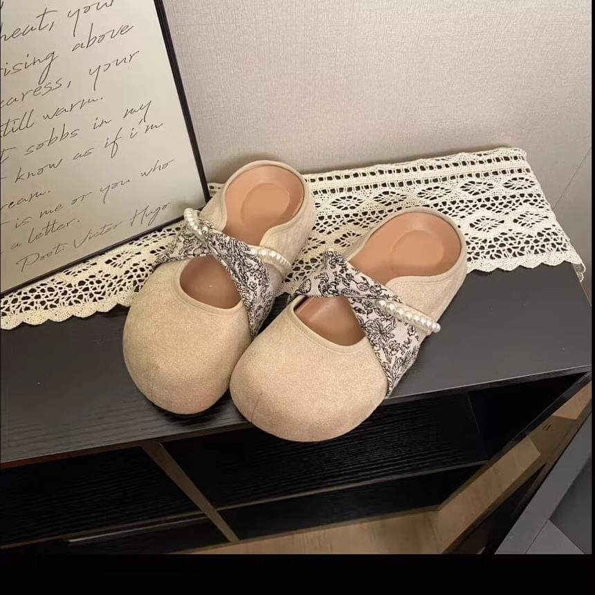 Floral Print Faux Pearl Panel Mary Jane Mules