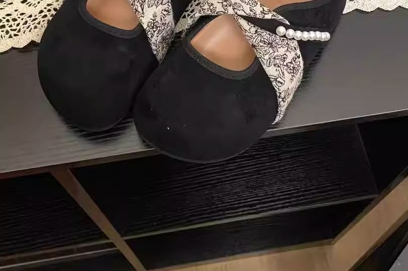 Floral Print Faux Pearl Panel Mary Jane Mules