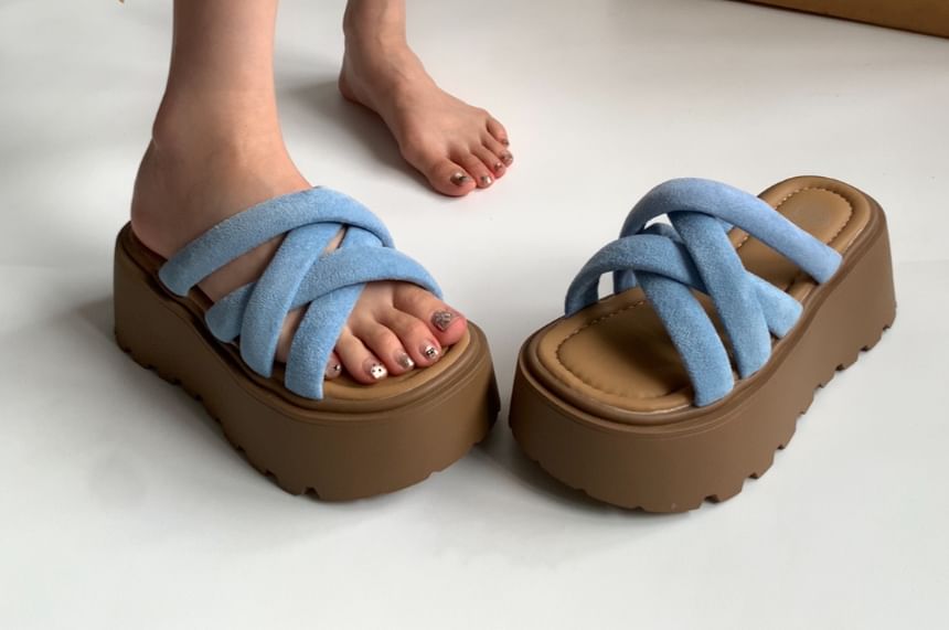 Platform Strappy Slide Sandals