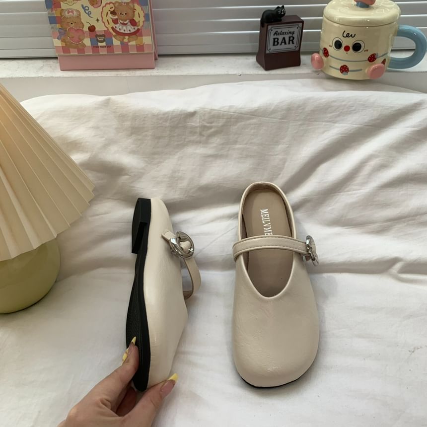 Low Heel Hoop Accent Mary Jane Mules