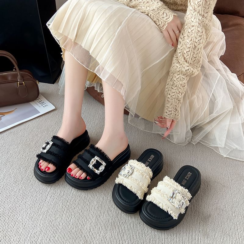 Fringed Trim Rhinestone Buckled Platform Slide Sandals