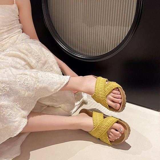 Strap Cross Sandals Knit