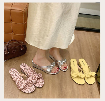 Sandals Heel Low Twisted