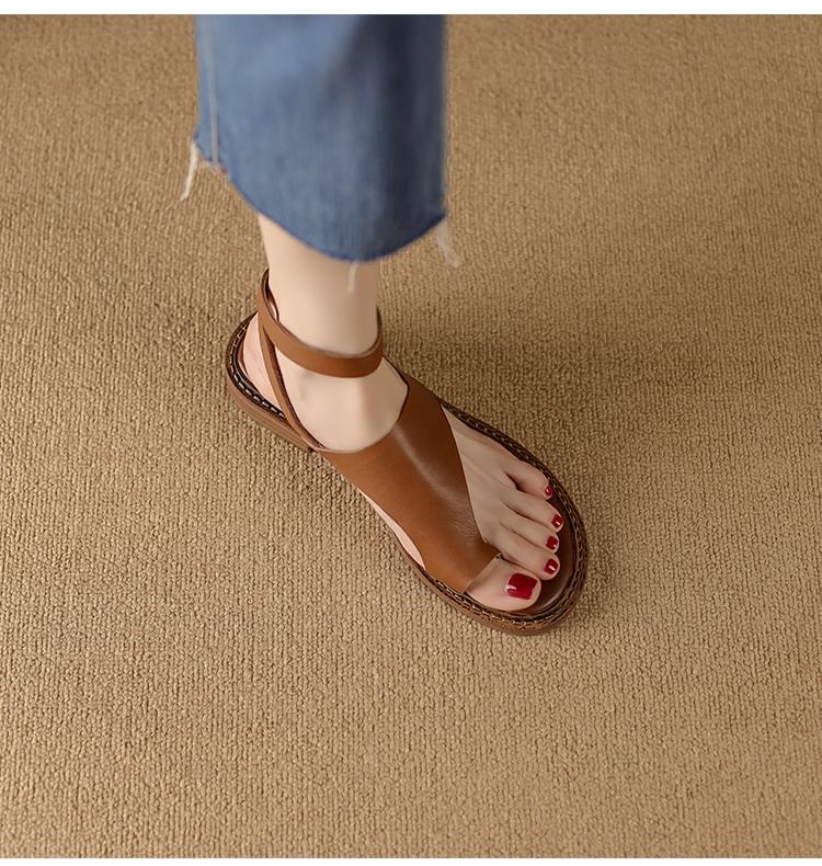 Chunky Heel Thong Sandals