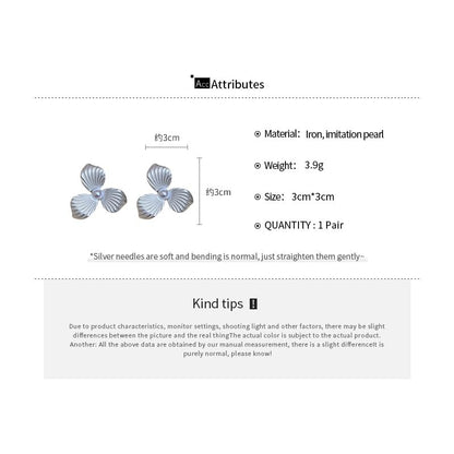 Flower Faux Pearl Stud Earring