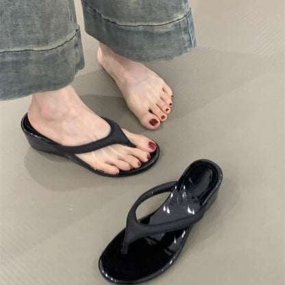 Flip-Flops Wedge Heel