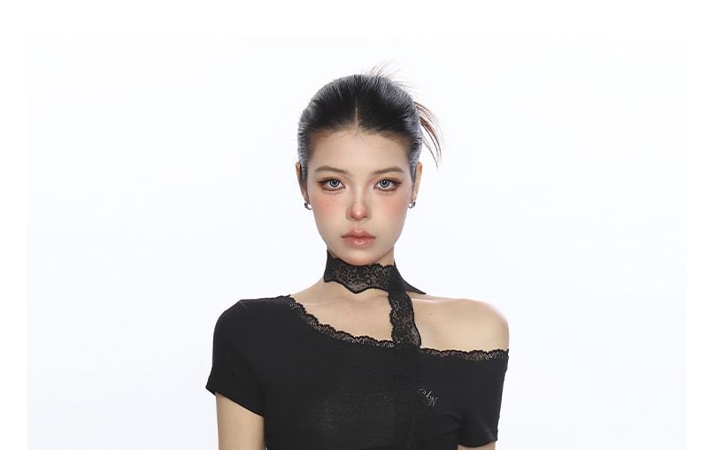 Short-Sleeve Lace Trim Asymmetrical Top