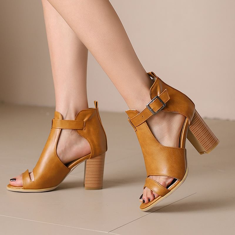 Chunky Heel Plain Cutout Buckled Faux Leather Sandals
