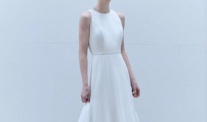 Round Wedding Neck Sleeveless Gown A-Line