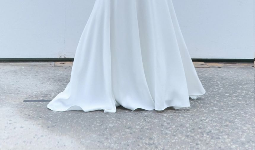 Sleeveless Round Neck A-Line Wedding Gown