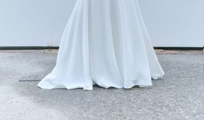 Sleeveless Round Neck A-Line Wedding Gown