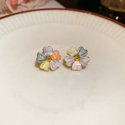 Faux Pearl Shell Flower Stud Earring