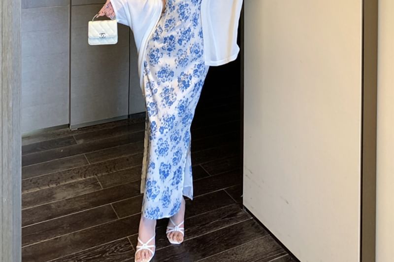 Sleeveless Floral Slit Maxi Qipao / Plain Cardigan