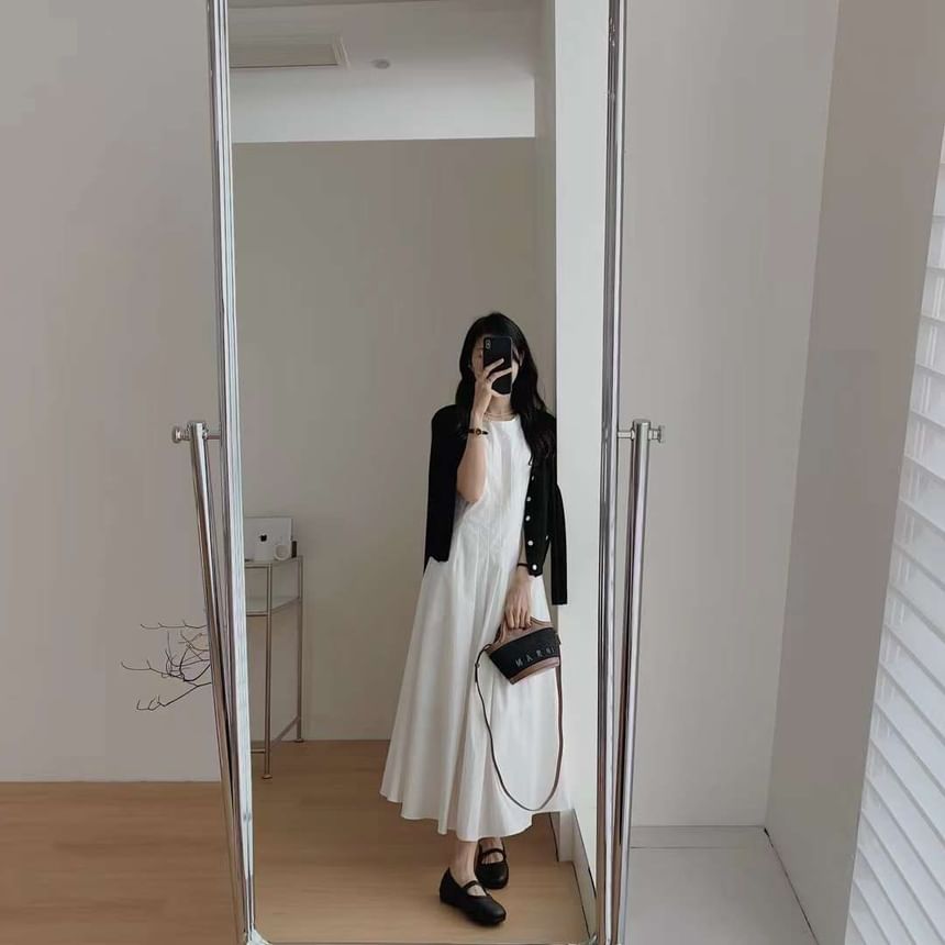 Sleeveless Crew Neck Plain Pleated Midi A-Line Dress