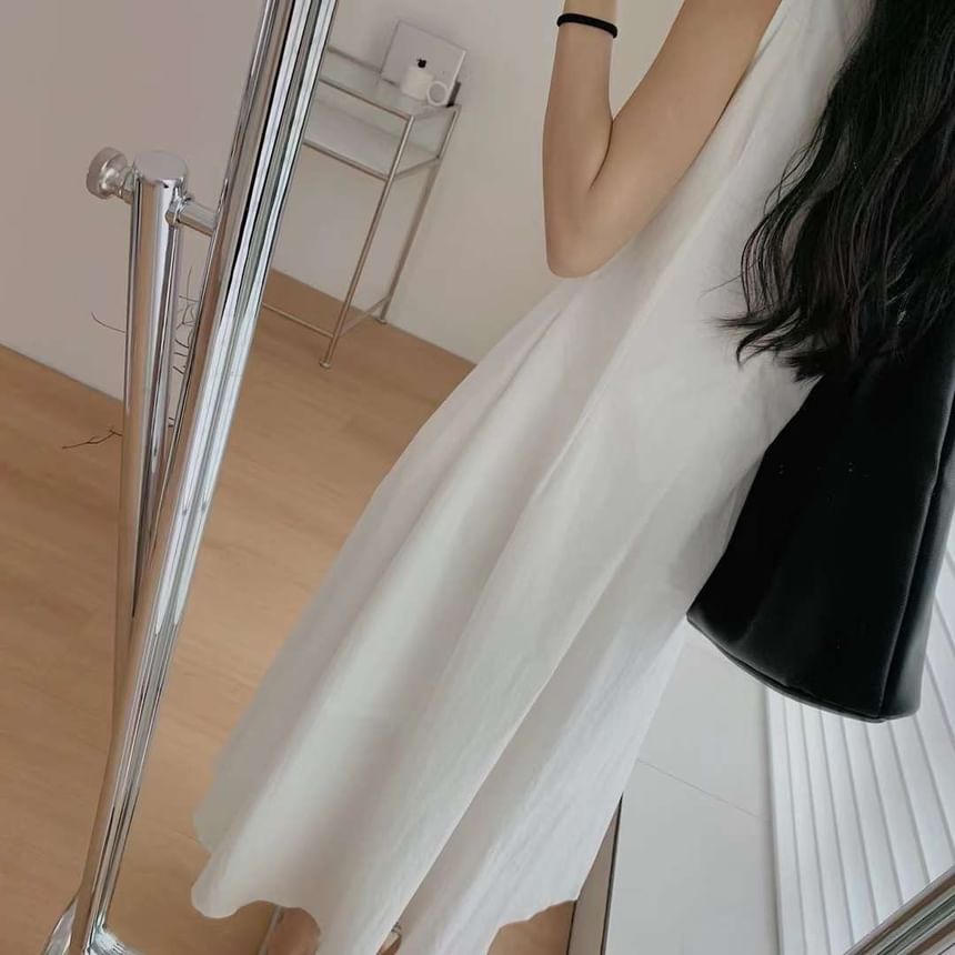 A-Line Neck Sleeveless Crew Dress Midi Plain Pleated