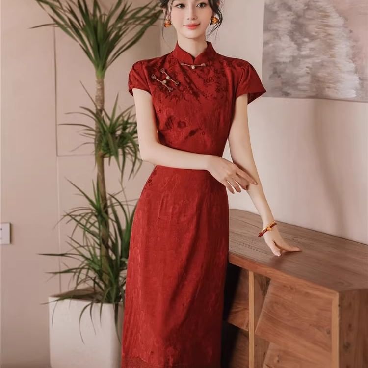 Short-Sleeve Floral Midi A-Line Qipao / High Rise Plain Tassel Hem Maxi A-Line Skirt