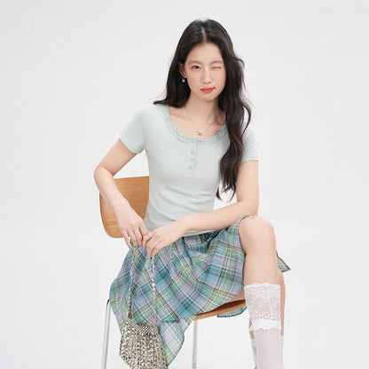 Short Sleeve Half Button Lace Trim Plain Slim-Fit Top