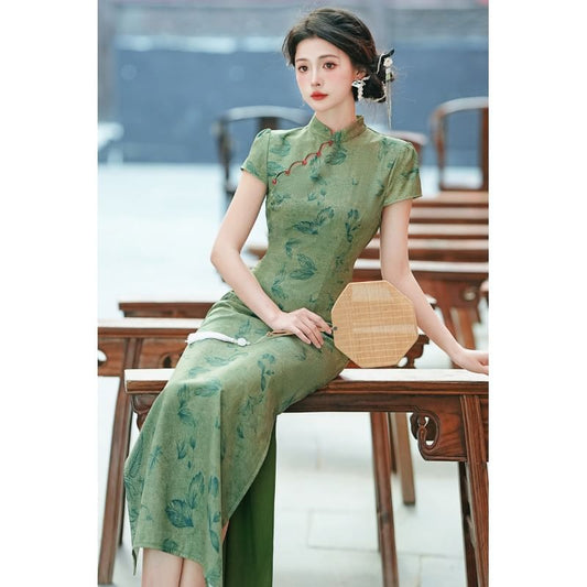 Short-Sleeve Leaf Print Side-Slit Maxi Qipao / Plain Fringed Trim Shawl / Set