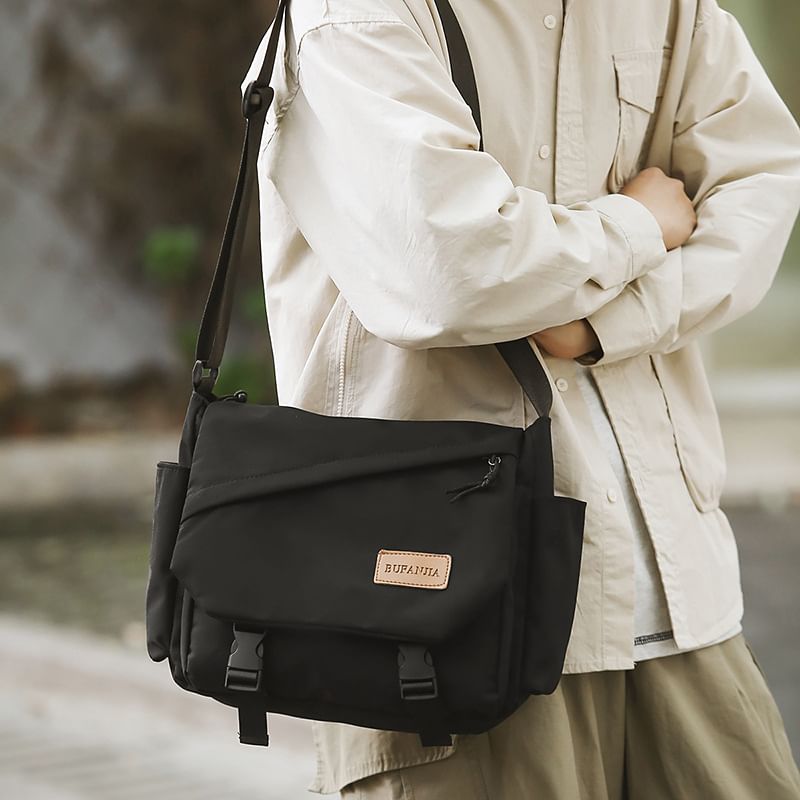 Bag Messenger Flap Plain