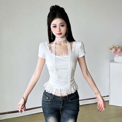 Short-Sleeve Scoop Neck Lace Trim Cropped Tee