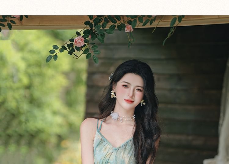 Spaghetti Strap V-Neck Tie Dye Fringed Midi A-Line Dress / Plain Tassel Perforated Shawl / Set